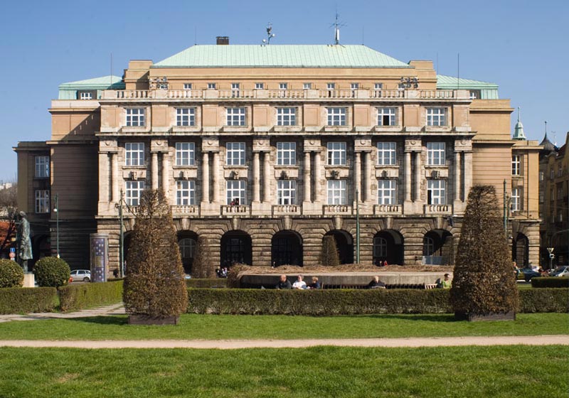 دانشگاه چارلز جمهوری چک