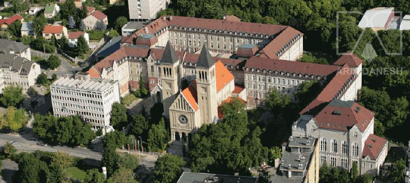 کالج پزشکی پچ مجارستان